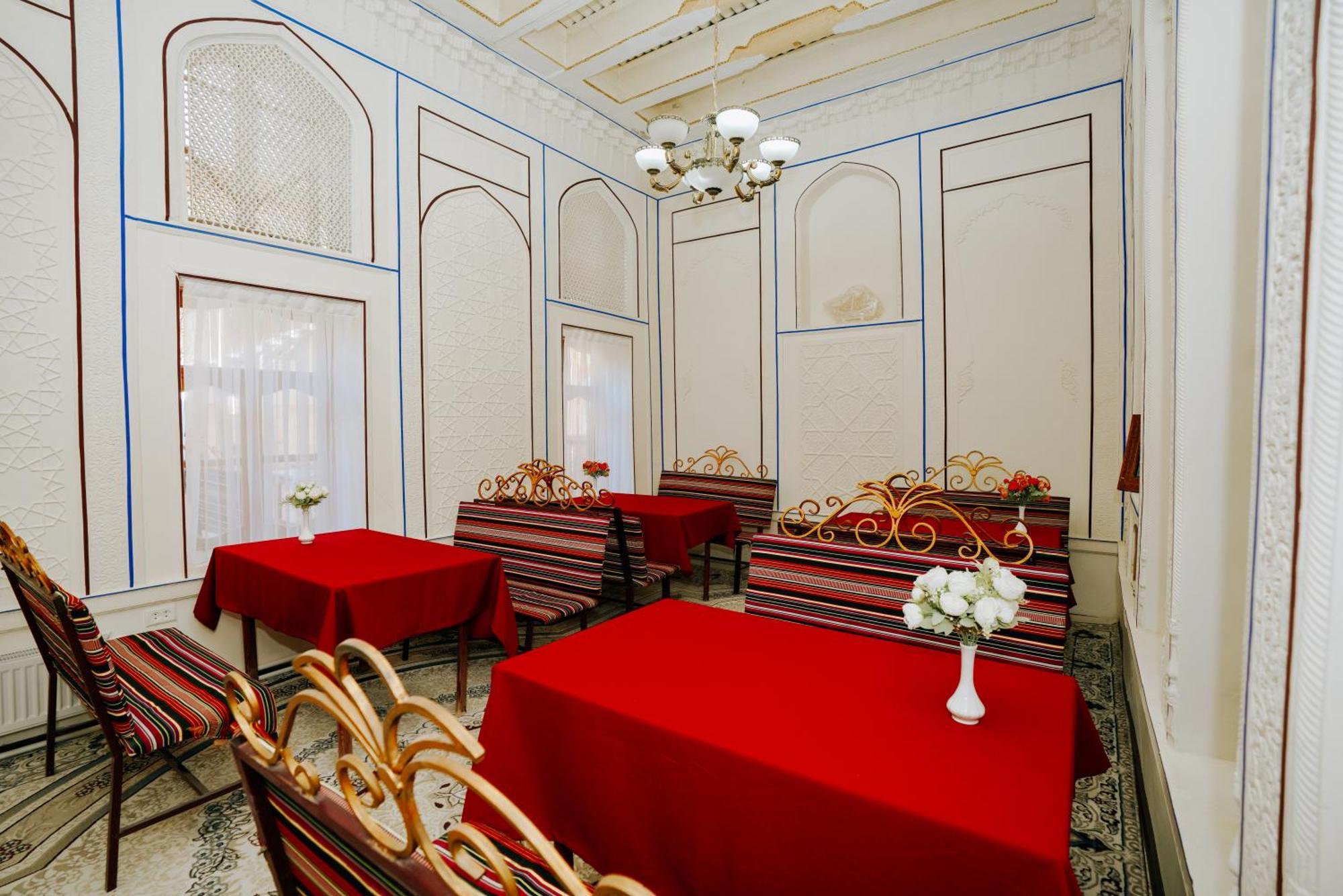 B-House Boutique With Terrace Hotel Bucara Exterior foto